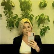 Laureata in lingue .Diploma di fitness trainer e nutrizione